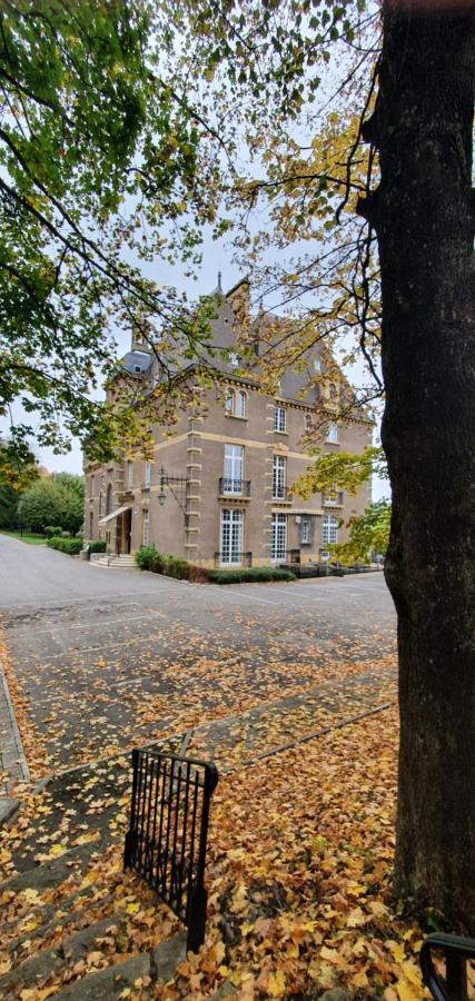 Hotel O Chateau Hayange Exterior photo